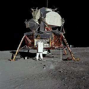 Erster Mensch auf dem Mond
